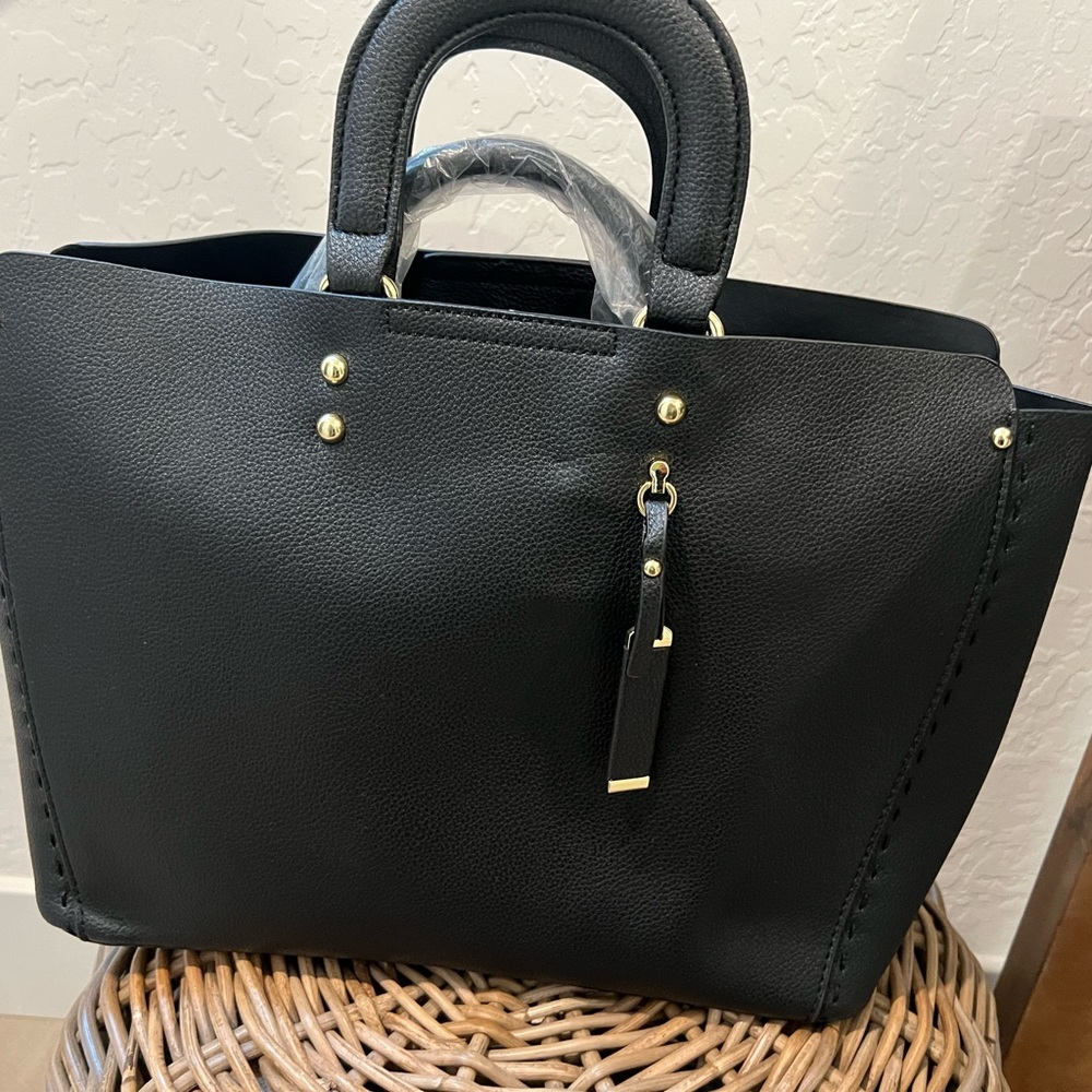 Elegant Black Handbag